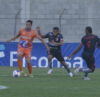 UPN y Vida empatan en partido inaugural del torneo Clausura 2022