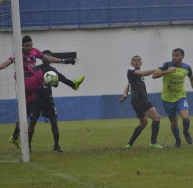 Olancho FC se lleva triunfo en el tiempo agregado ante el 'Honduras'