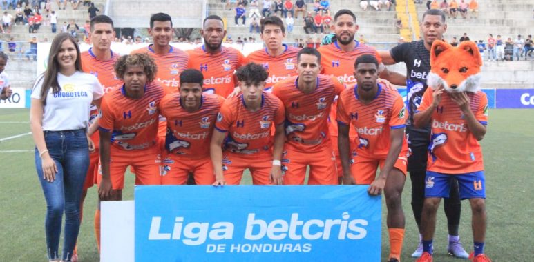 Lobos de la UPN se impone al Vida y toma el subliderato de la Liga Betcris de Honduras