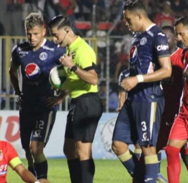 Real Sociedad suma punto de oro al FC Motagua tras empatar sin goles en Tocoa