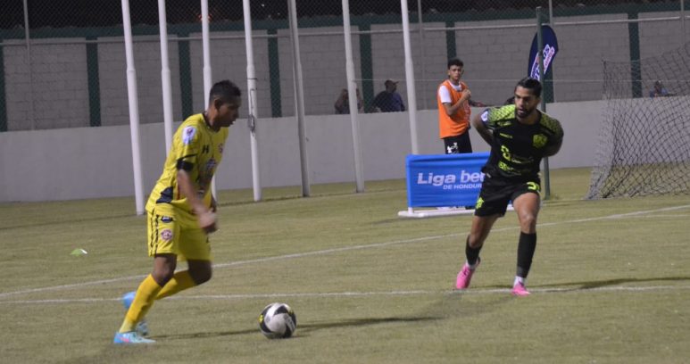Repartición de puntos en el "Carlos Miranda" tras empate entre Génesis FC y los Potros