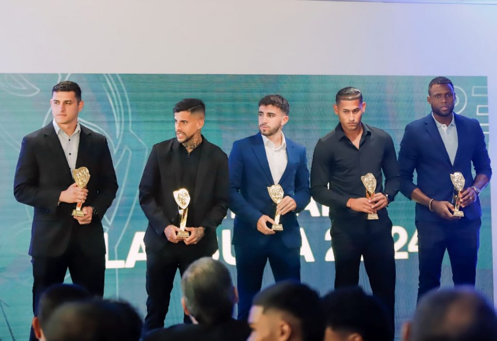 Sensacional II Edición de los Premios MVP de la Liga Nacional de Fútbol Profesional