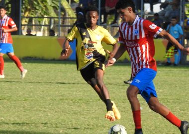 Cae el último invicto del Torneo de Reservas pero sostiene el liderato al cierre de la primera vuelta del Clausura 2025