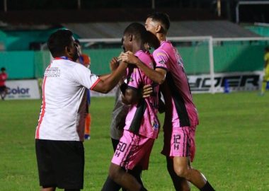 CD Choloma abre la Jornada 14 con triunfo categórico sobre los Lobos de la UPN