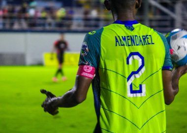 Hoy todos nos vestimos de rosa en la Jornada 15 del Apertura 2025-2026 de la Liga Hondubet