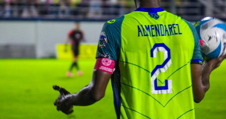 Hoy todos nos vestimos de rosa en la Jornada 15 del Apertura 2025-2026 de la Liga Hondubet